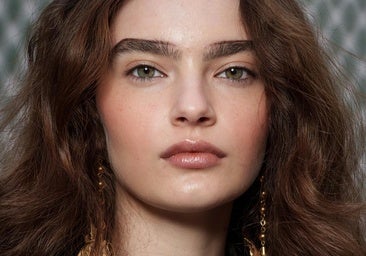 Seis buenas mascarillas para un cabello rubio y sedoso
